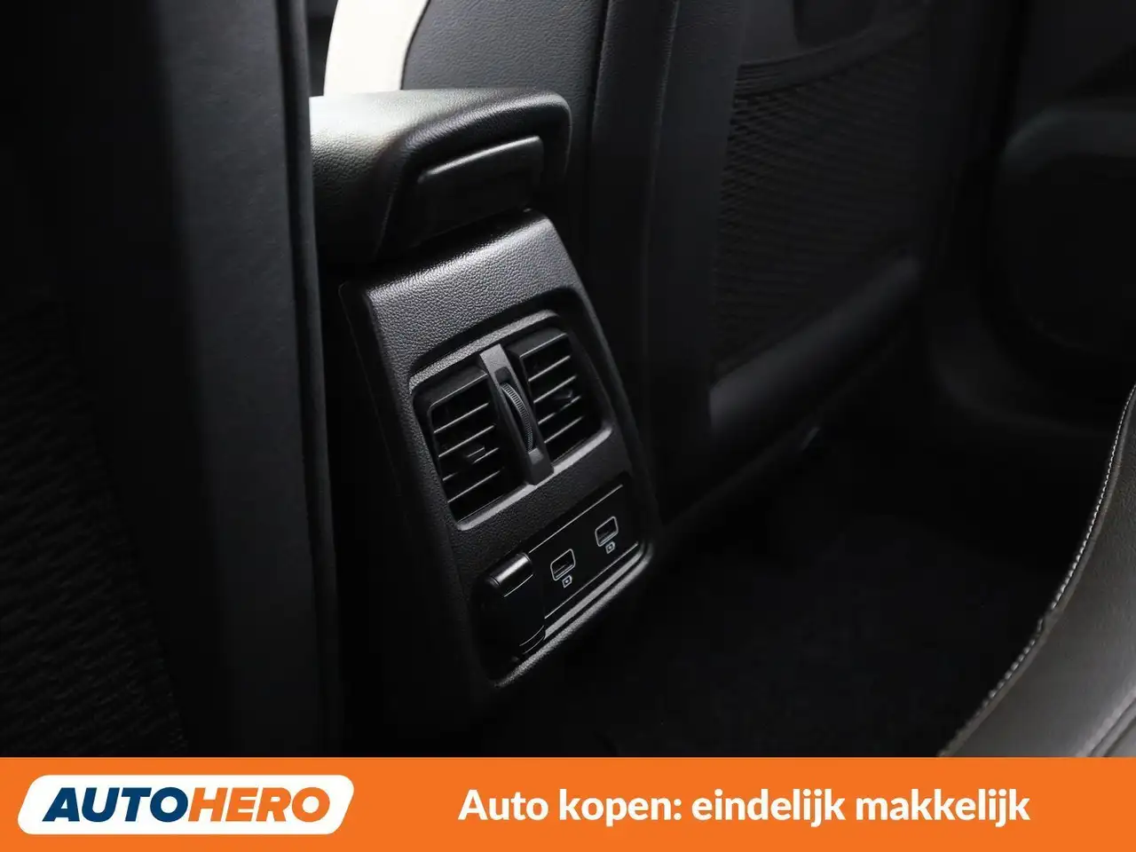Renault Captur 1.6 Hybrid E-Tech Techno 35