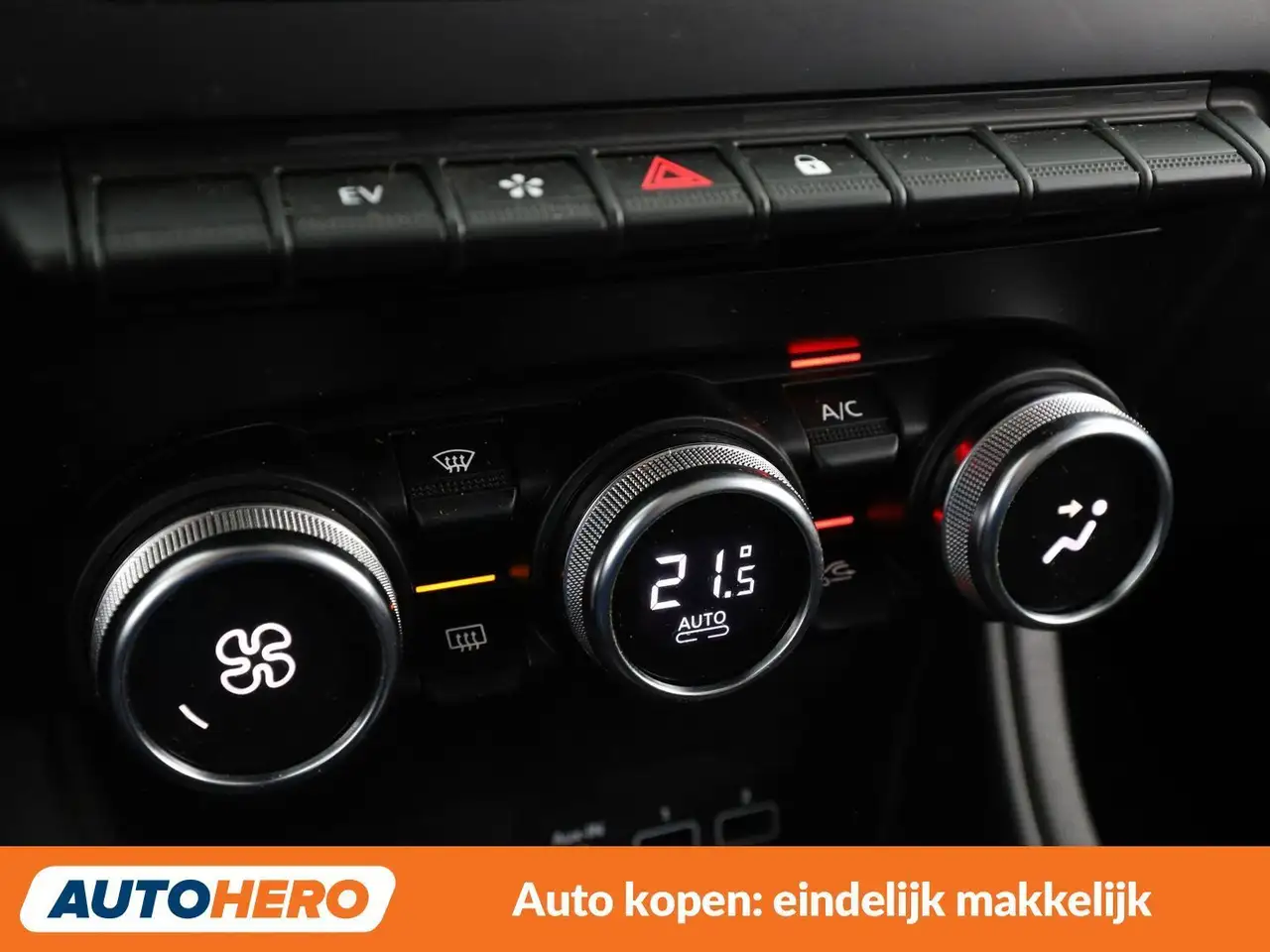 Renault Captur 1.6 Hybrid E-Tech Techno 24