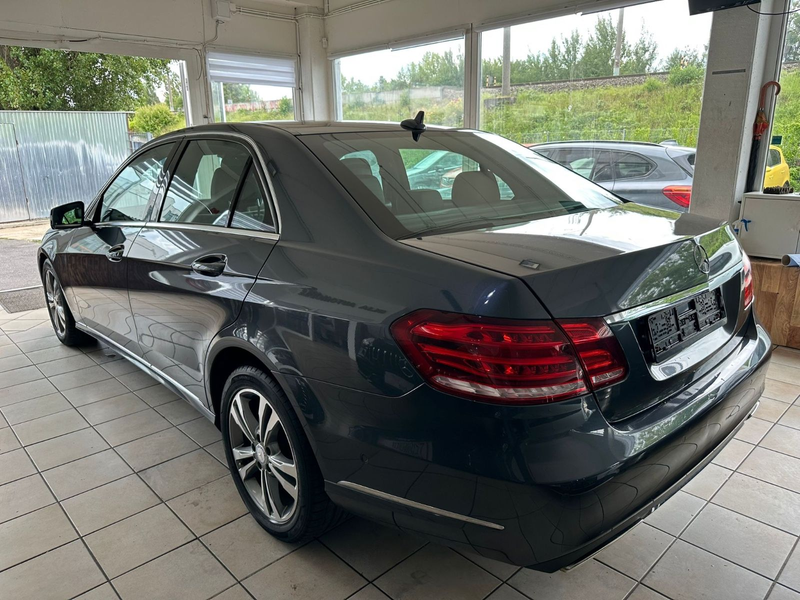 Mercedes-Benz E 200 CGI BlueEfficiency Lim Neu Model Avantgard — photo 3