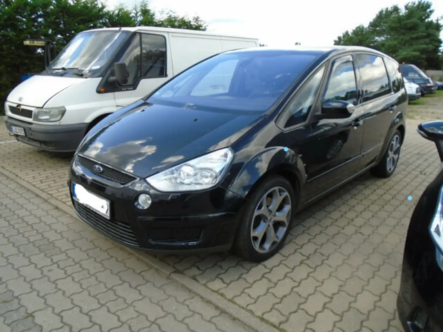 Ford S-Max 2.0 TDCi DPF Aut. Titanium Černá - 1