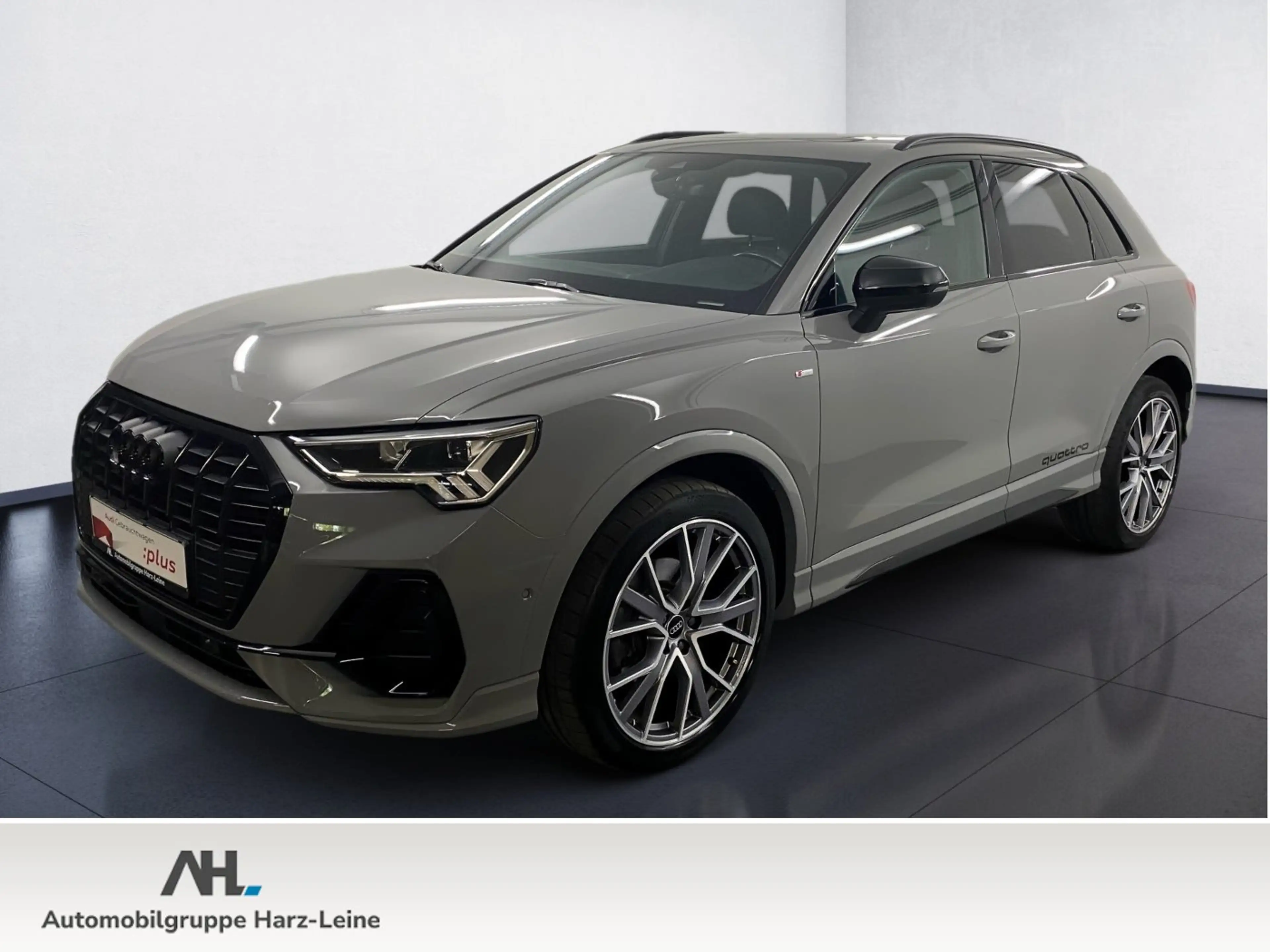 Audi Q3 35 TDI quattro S line AHK Pano 2xKlima 360 LM