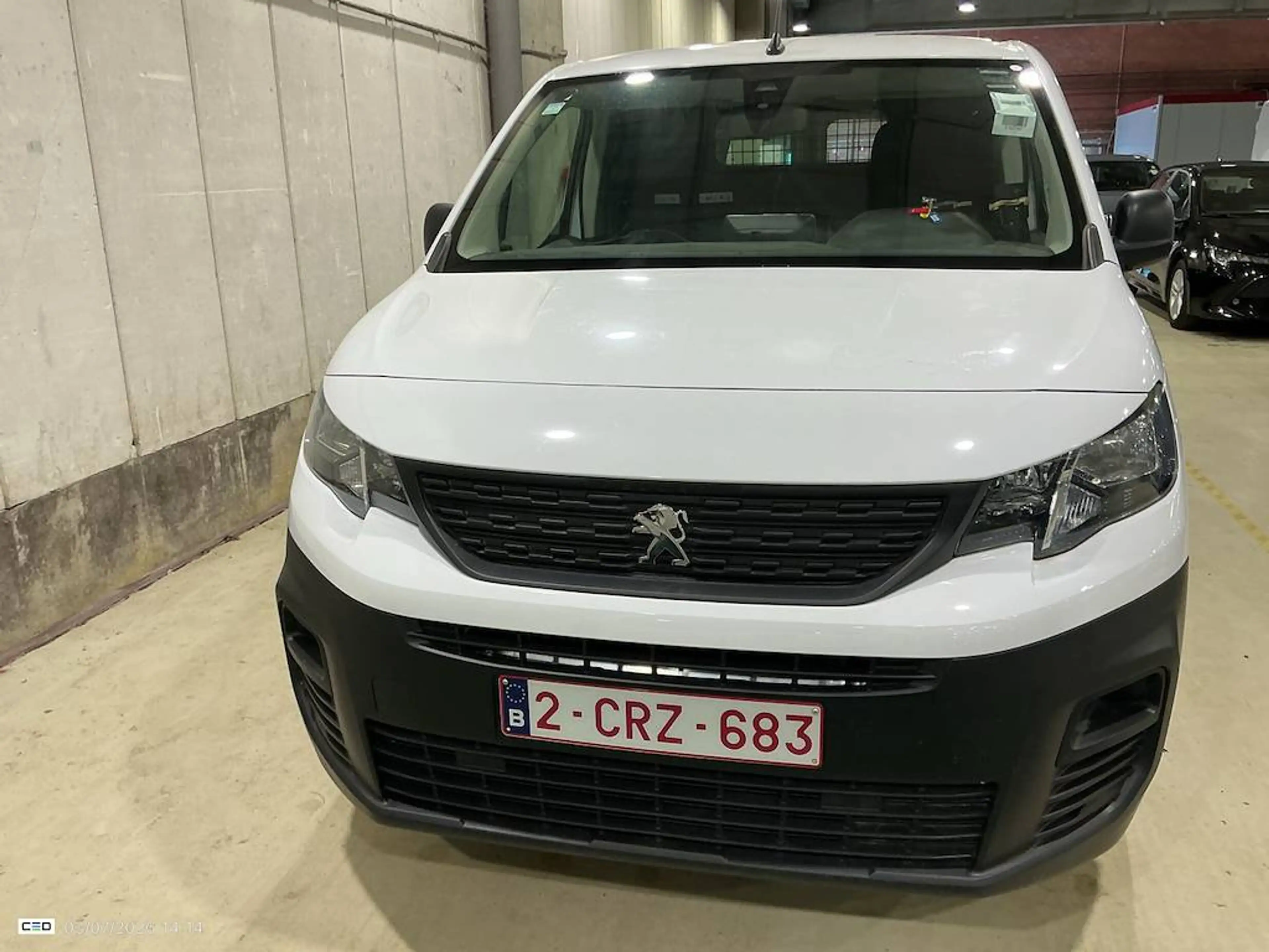 Peugeot Partner Partner 1.5 BlueHDi L2 Heavy / GPS/ Capteur Ar. A/C * Cruise* BLTHT *280X60€/m — photo 2