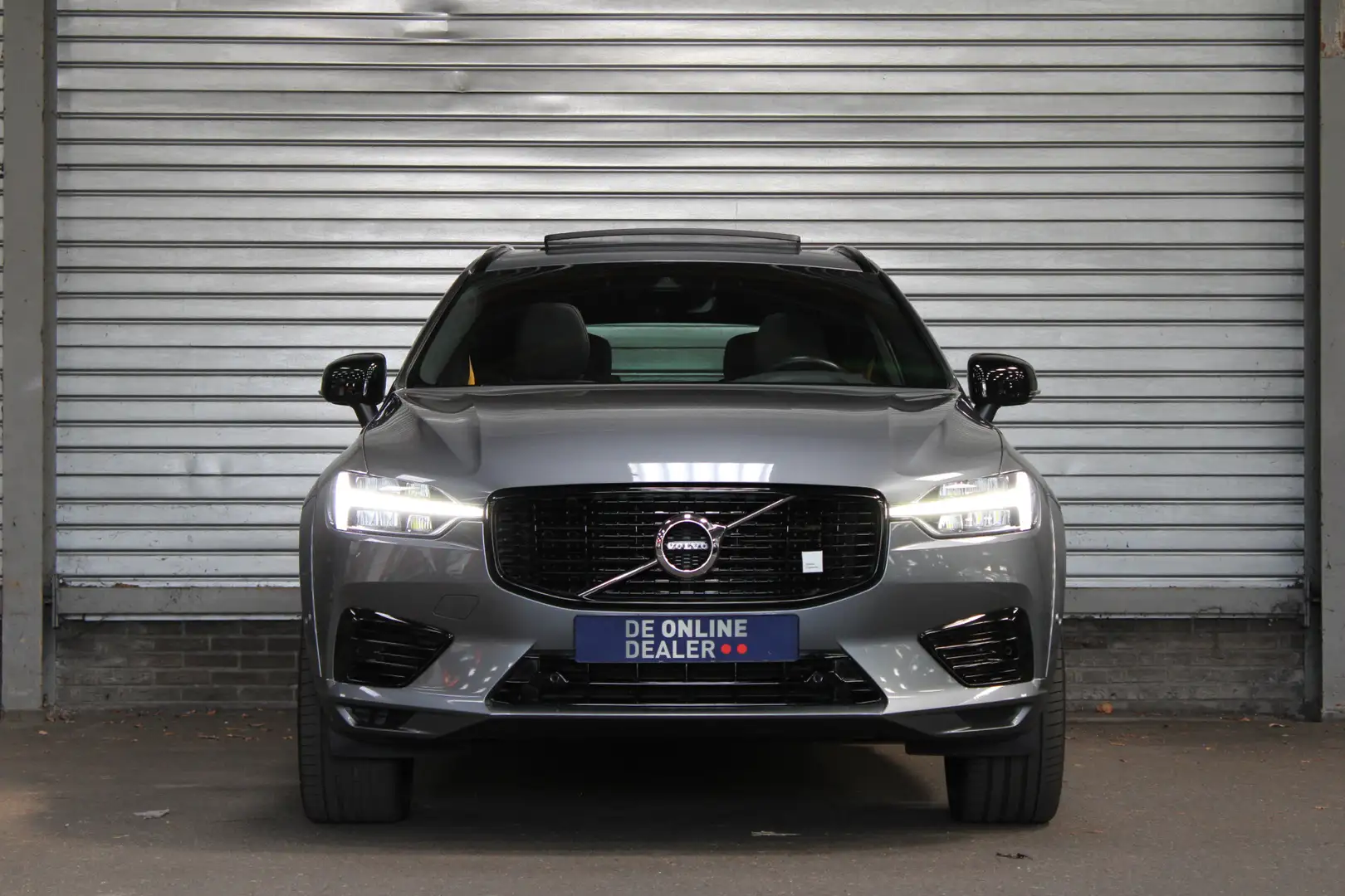 Volvo XC60 2.0 T8 AWD 455PK Polestar Engineered |Pano|H&K|Mem Grijs - 2