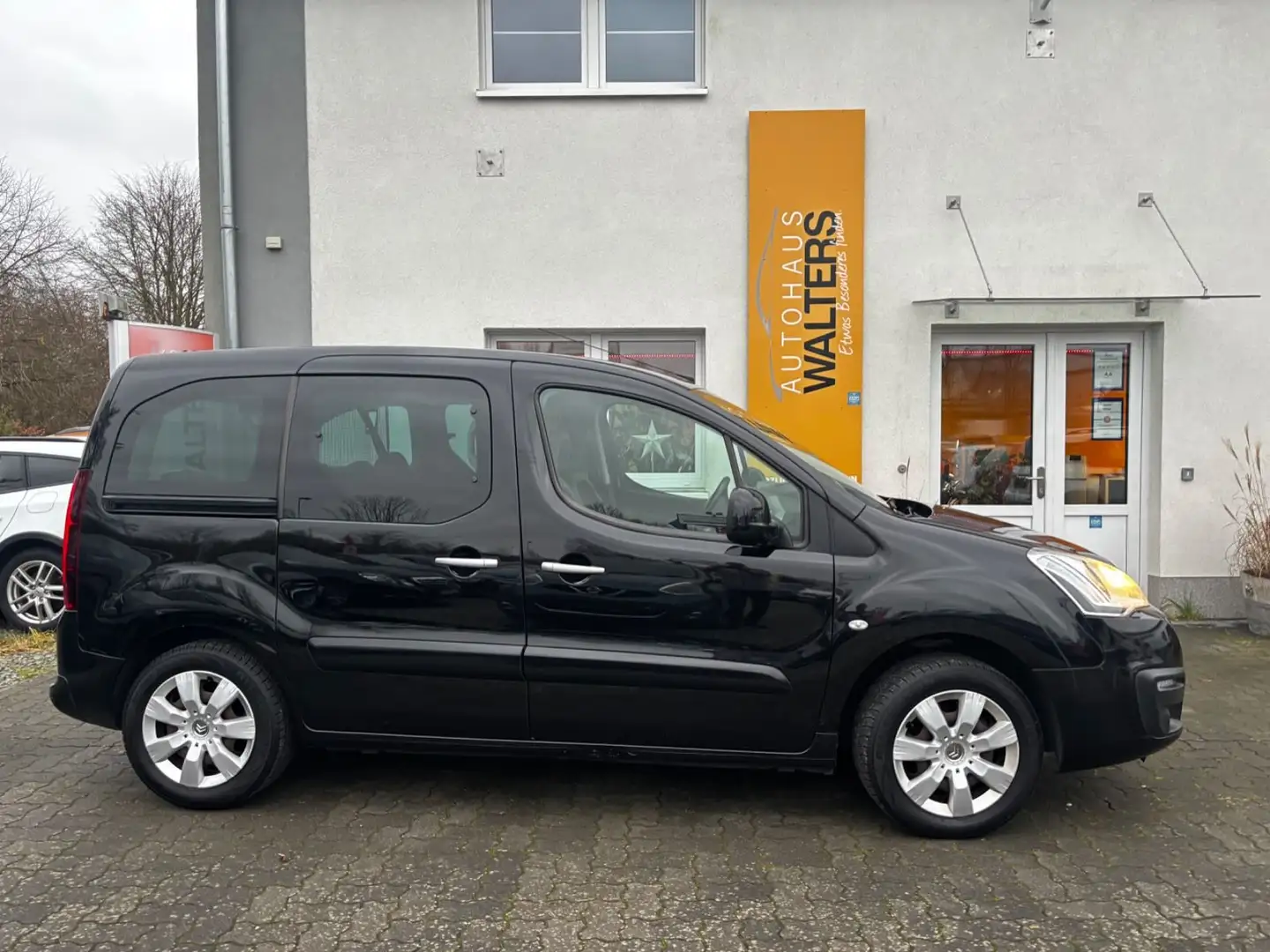 Citroen Berlingo Kombi Selection = Tüv + Wartung NEU = Schwarz - 1