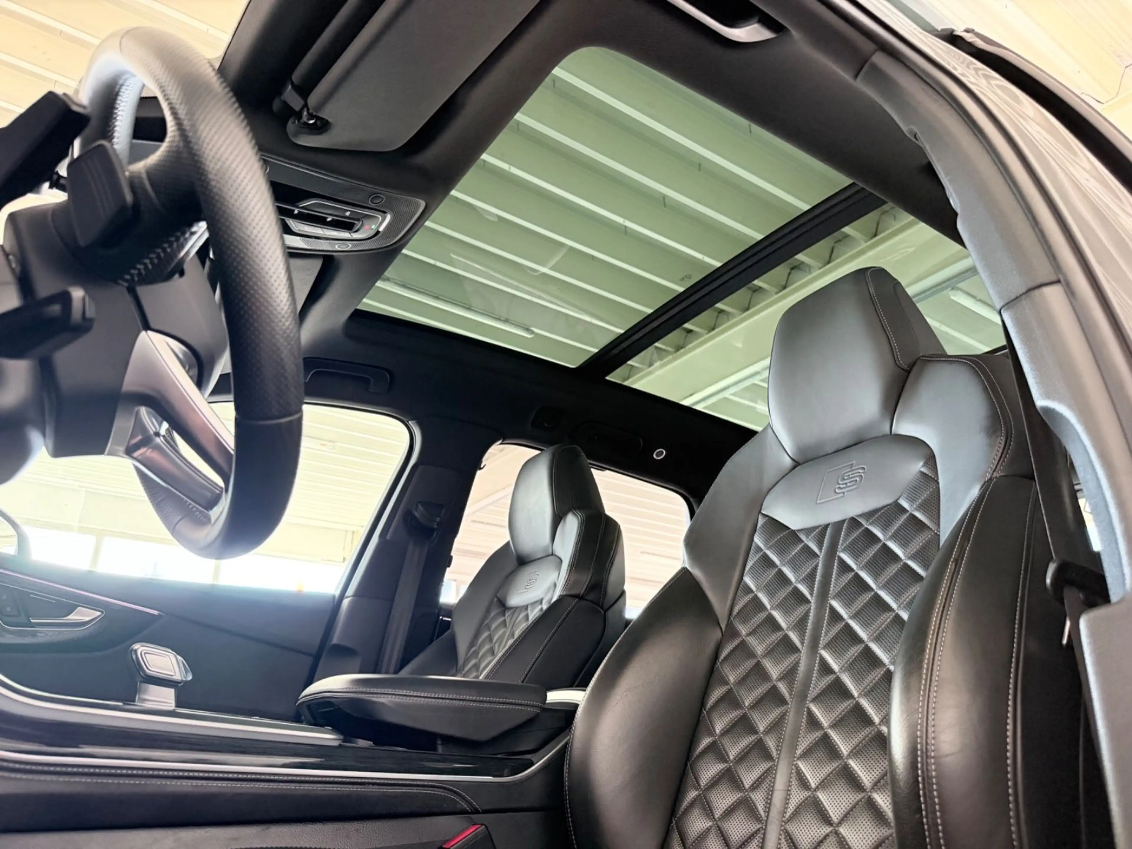 Audi SQ7 4.0 TDI quattro 22"|PANO|VIRTUAL|STNDHZNG — photo 12