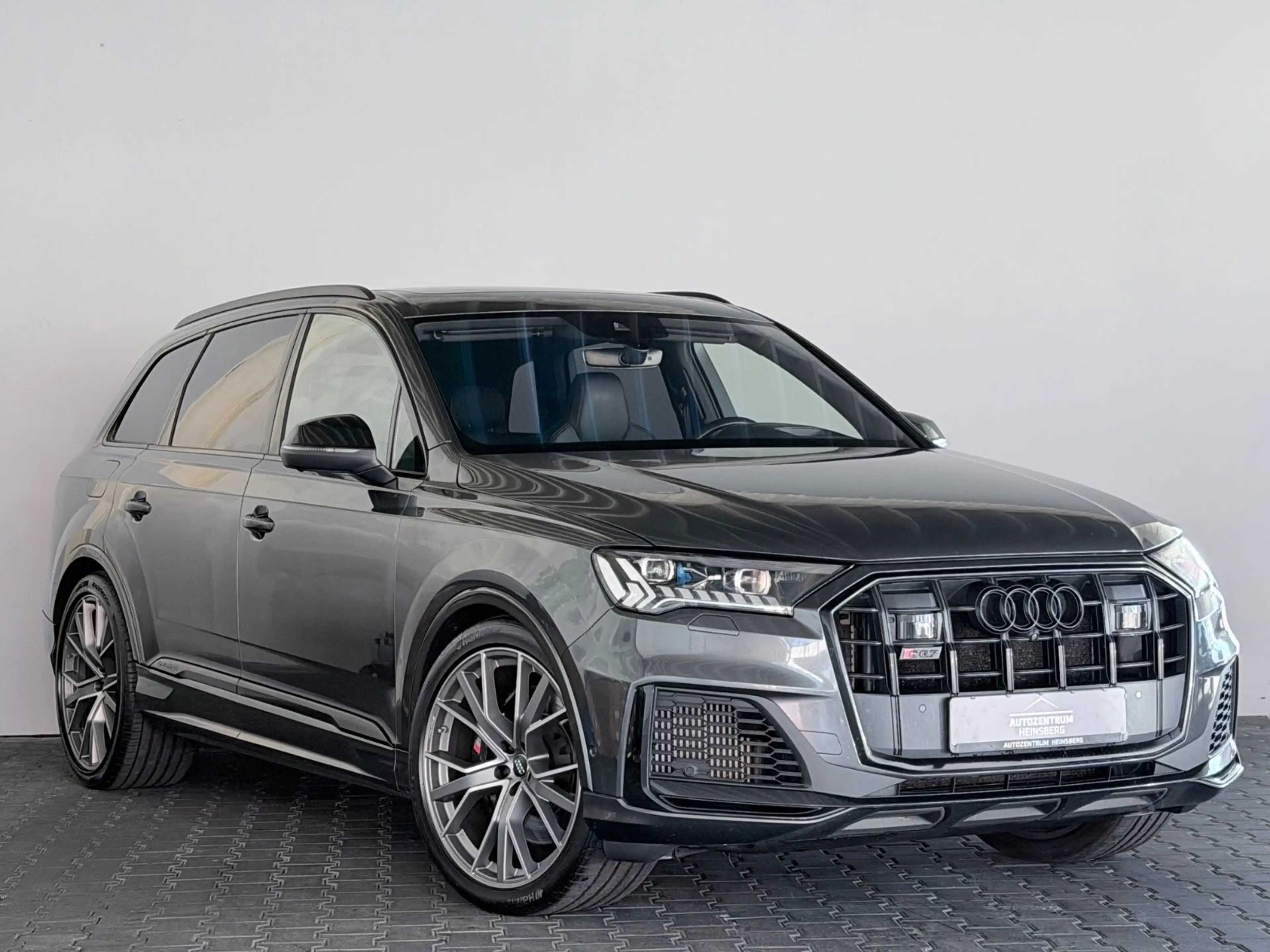 Audi SQ7 4.0 TDI quattro 22"|PANO|VIRTUAL|STNDHZNG — photo 4