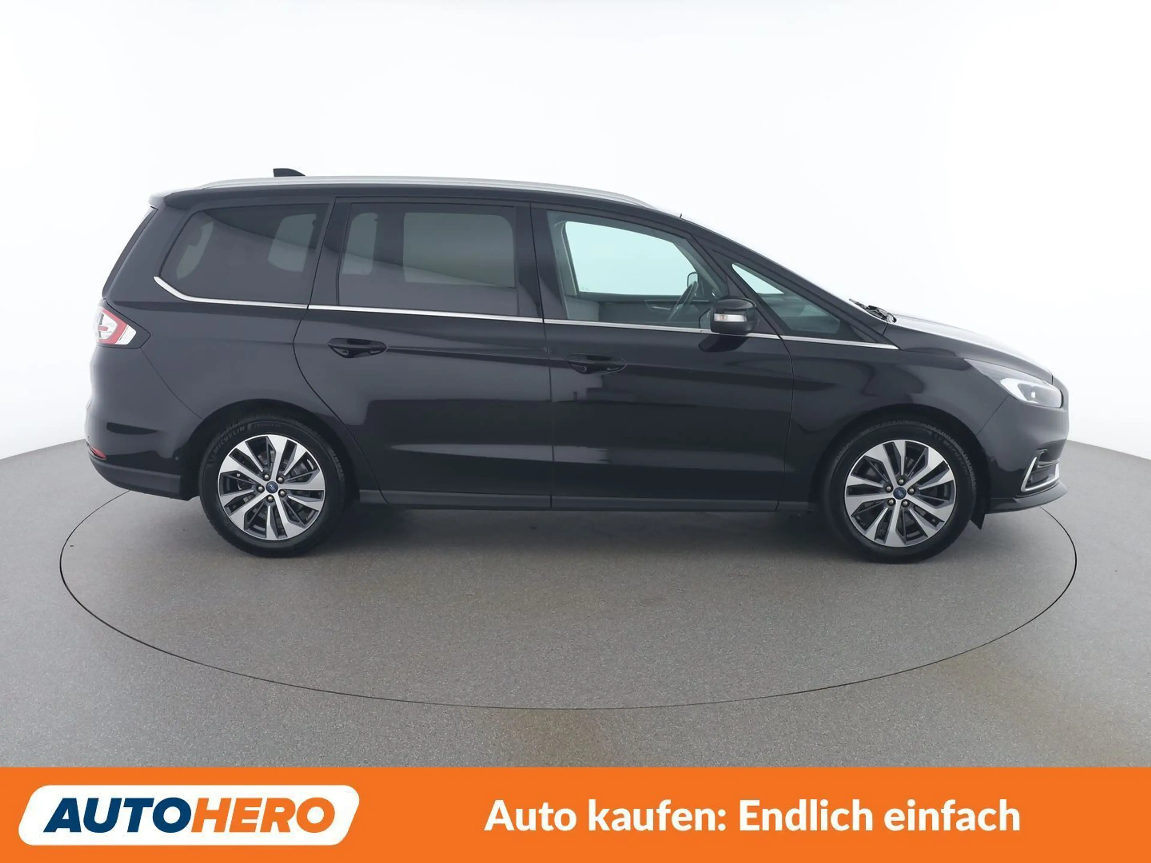 Ford Galaxy 2.0 TDCi EcoBlue Titanium — photo 7