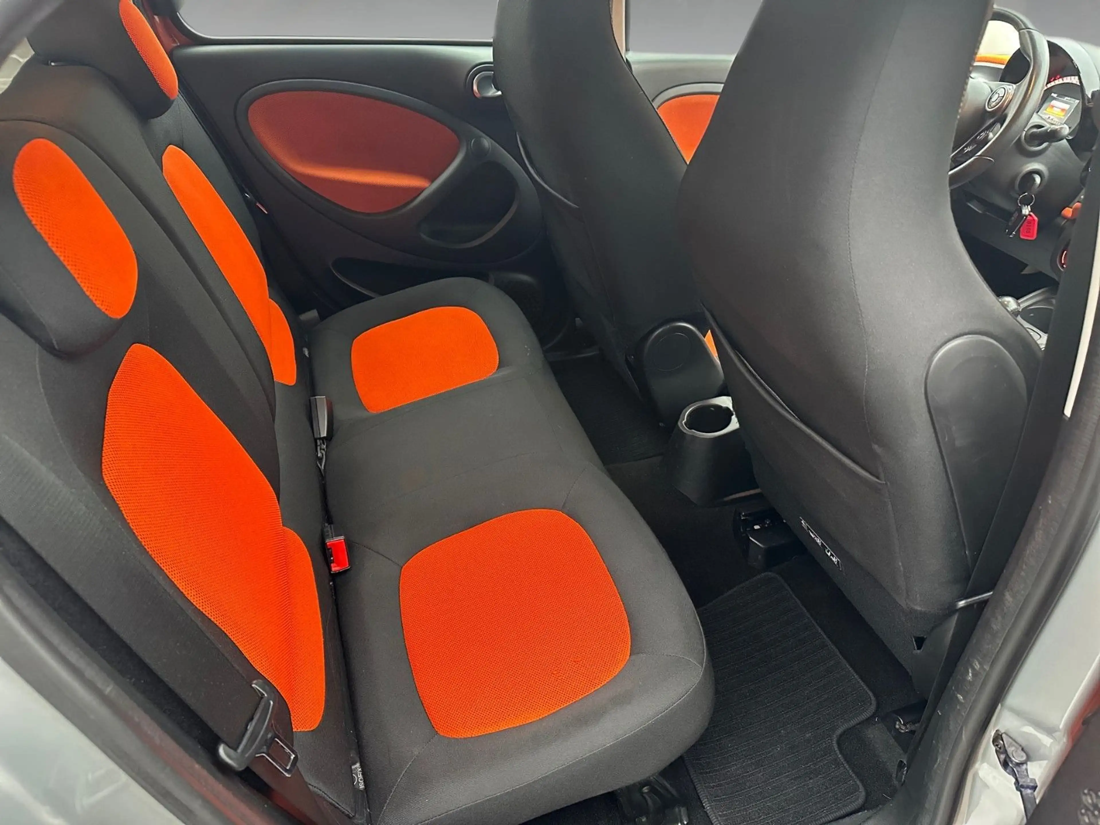 smart forFour forfour Passion 52 kW — photo 5