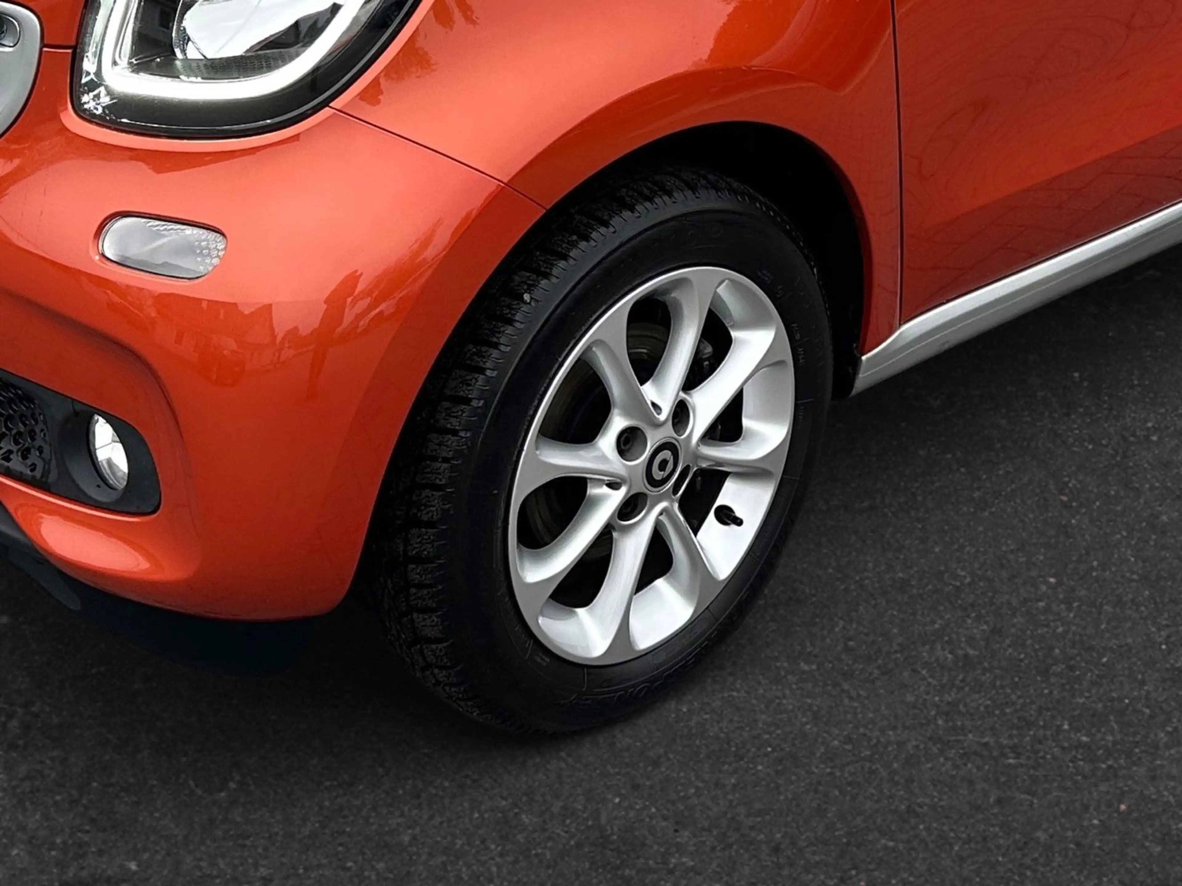 smart forFour forfour Passion 52 kW — photo 10