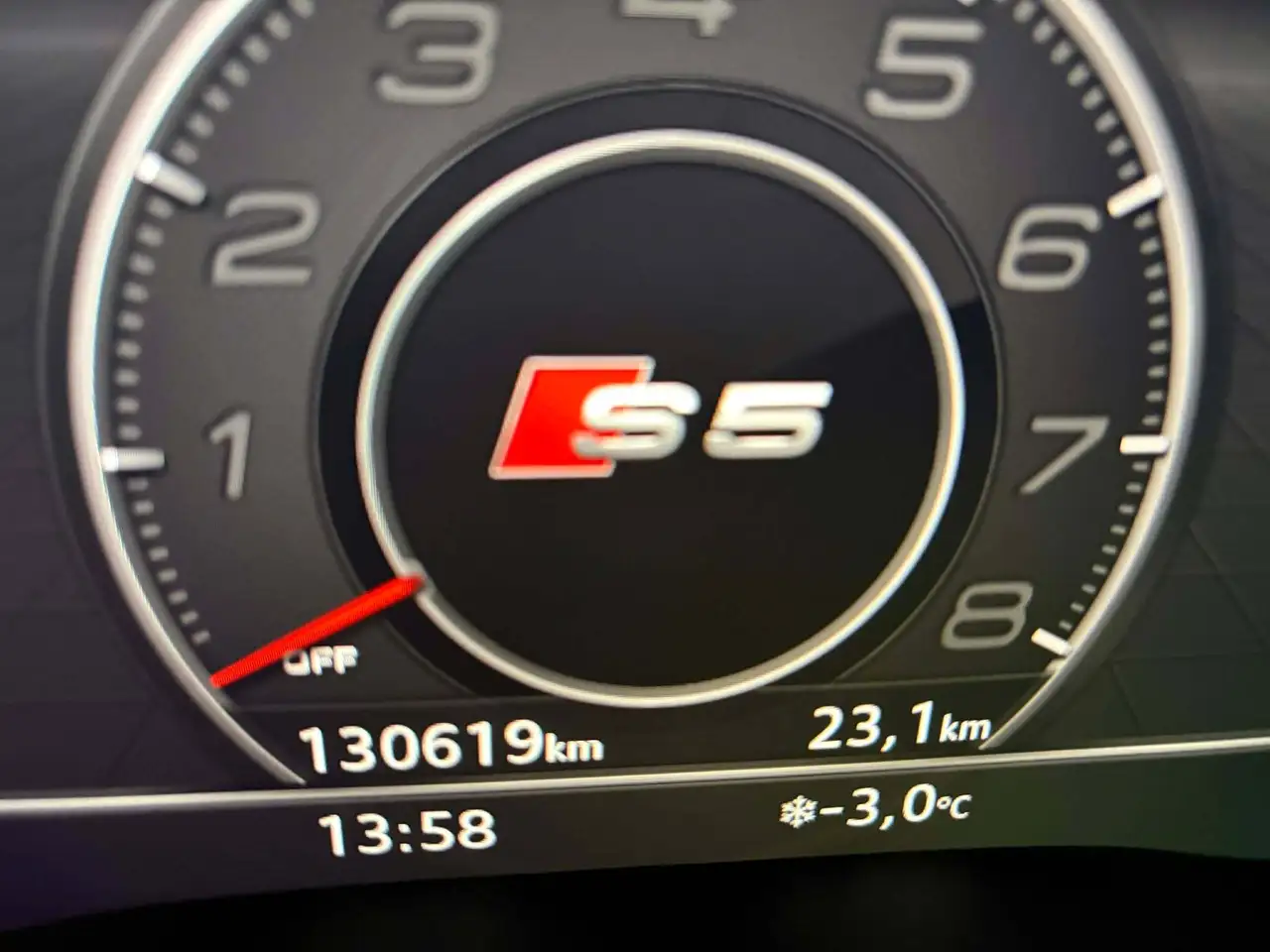Audi S5 снимка Audi S5
