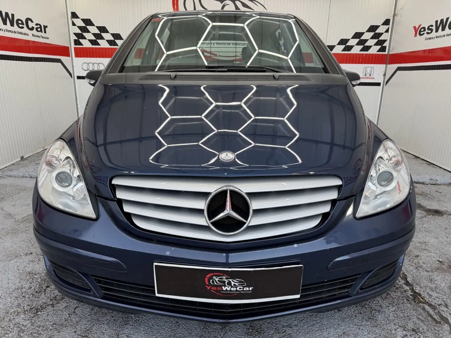 Mercedes-Benz B 150 Azul - 2