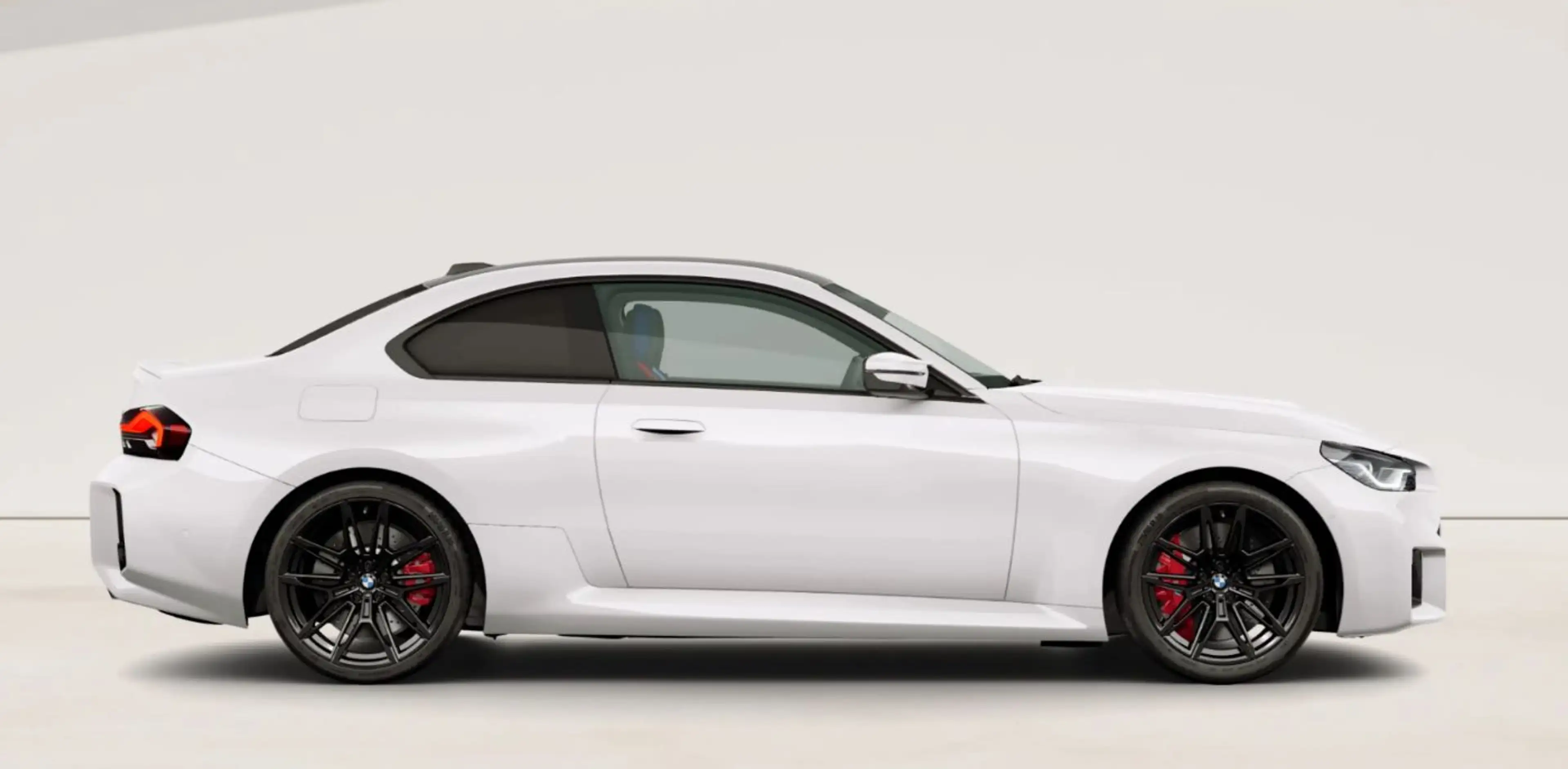 BMW M2 COUPE. ALPINWEISS. CARBON. PLUS PACKAGE. — photo 4