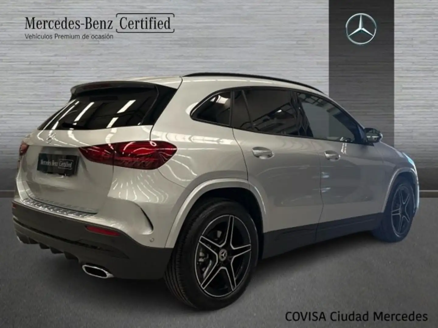 Mercedes-Benz GLA 200 d - 2