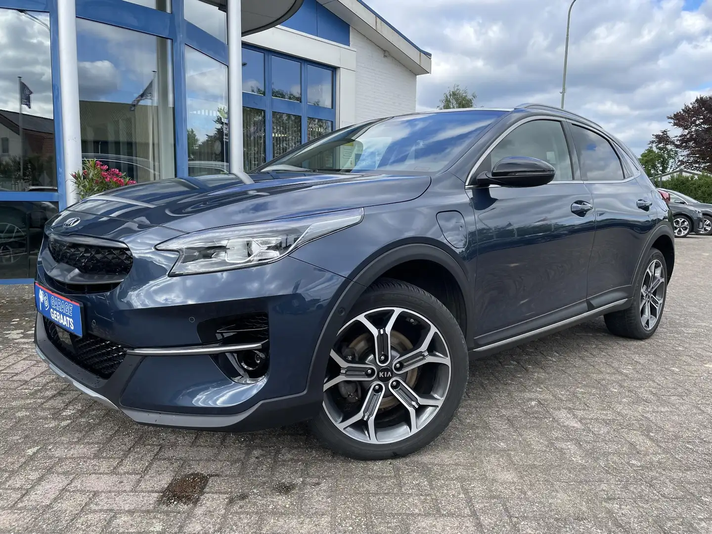 Kia XCeed 1.6 GDi PHEV ExecutiveLine FULL OPTION | Schuifdak Blauw - 1