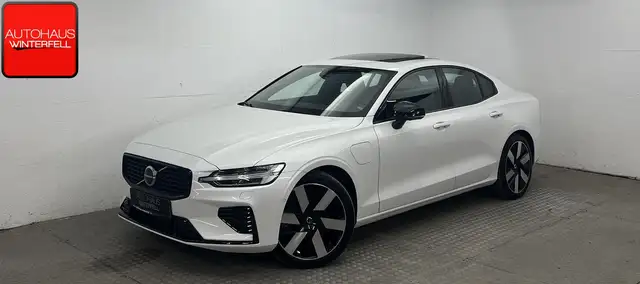 Volvo S60 T8 AWD PLUS DARK RECH PANO+360+MEMO+STANDHZG