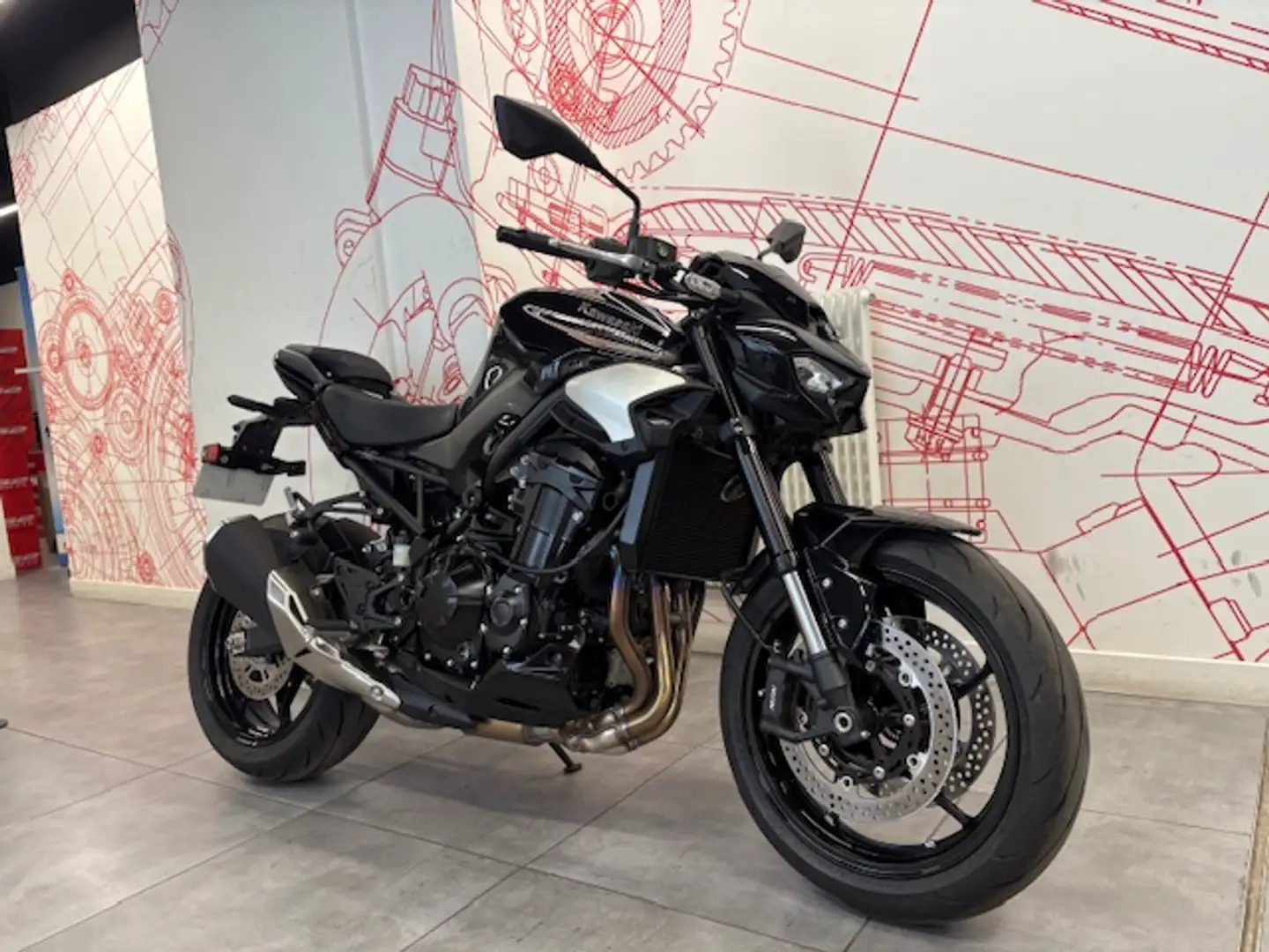 Kawasaki Z 900 Negru - 1