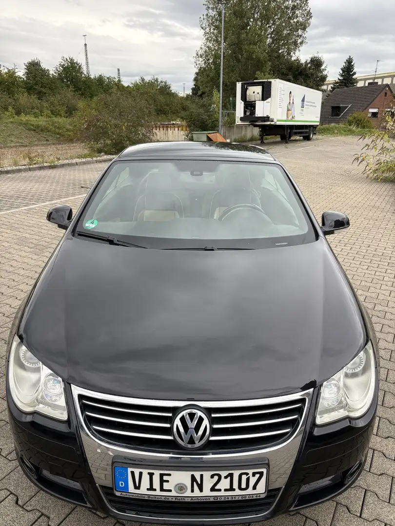 Volkswagen Eos 2.0 TDI DPF DSG Individual Chrom - 2