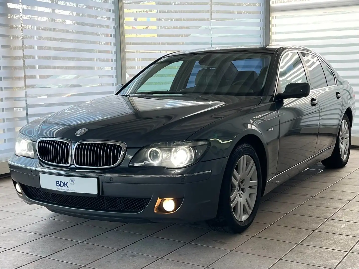 BMW 730 d Schiebedach Memory Leder Navi-Prof Xenon Grau - 1