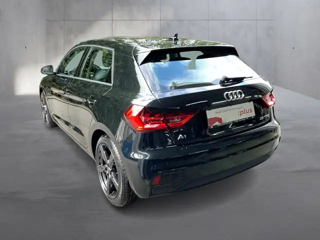 Audi A1 view 3