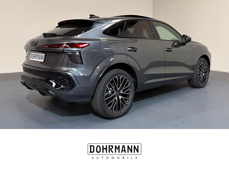 Audi Q3 Sportback TFSI quattro-PANO-TechPLUS-MATRIX* — photo 2