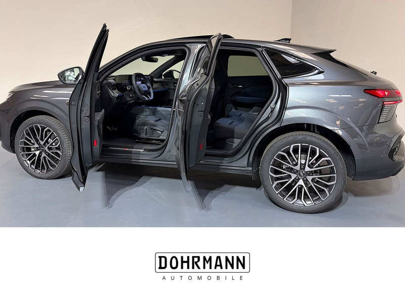 Audi Q3 Sportback TFSI quattro-PANO-TechPLUS-MATRIX* — photo 13