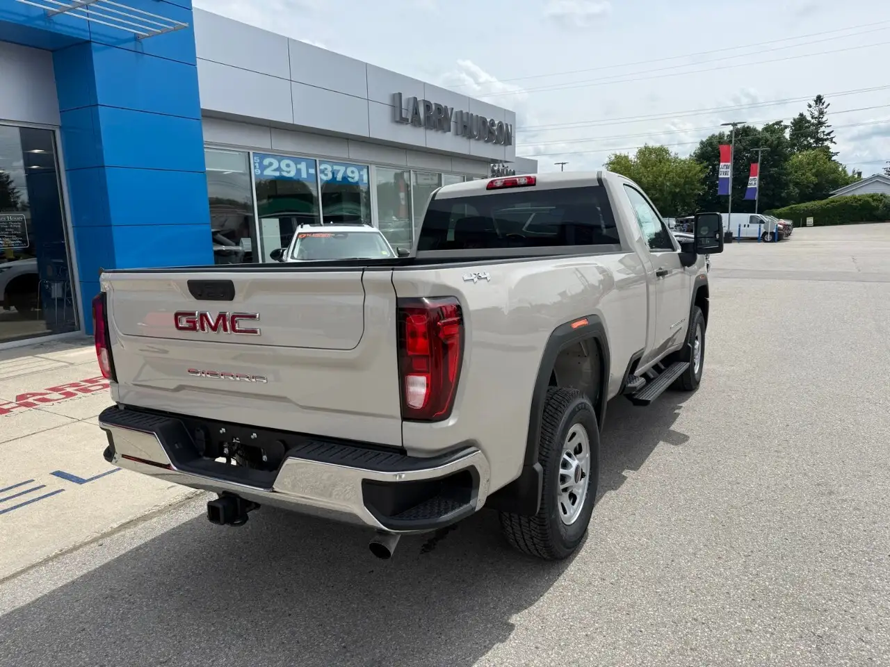 GMC Sierra 2500HD снимка GMC Sierra 2500HD