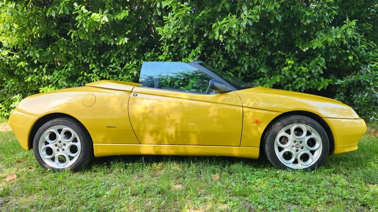 Alfa Romeo Spider 2.0 ts 16v L, foto 1