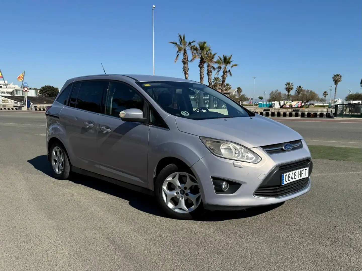 Ford Grand C-Max 1.6TDCi Trend Gris - 2