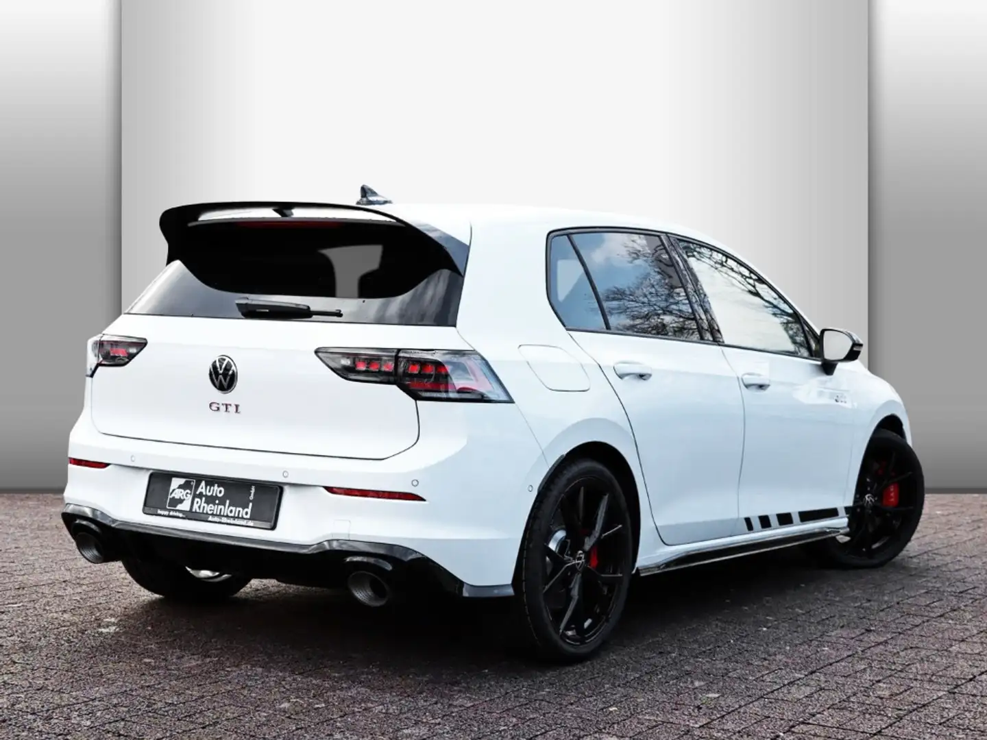 Volkswagen Golf GTI Clubsport 2,0 l TSI DSG/GTI P./DCC/PANO/360°KAMERA Weiß - 2