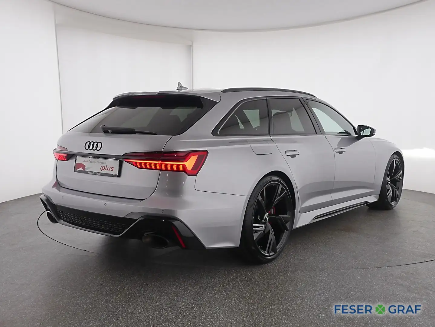Audi RS6 Avant /Pano/StaHz/HUD/Keramik/AGA/305kmh/Dyn Silber - 2