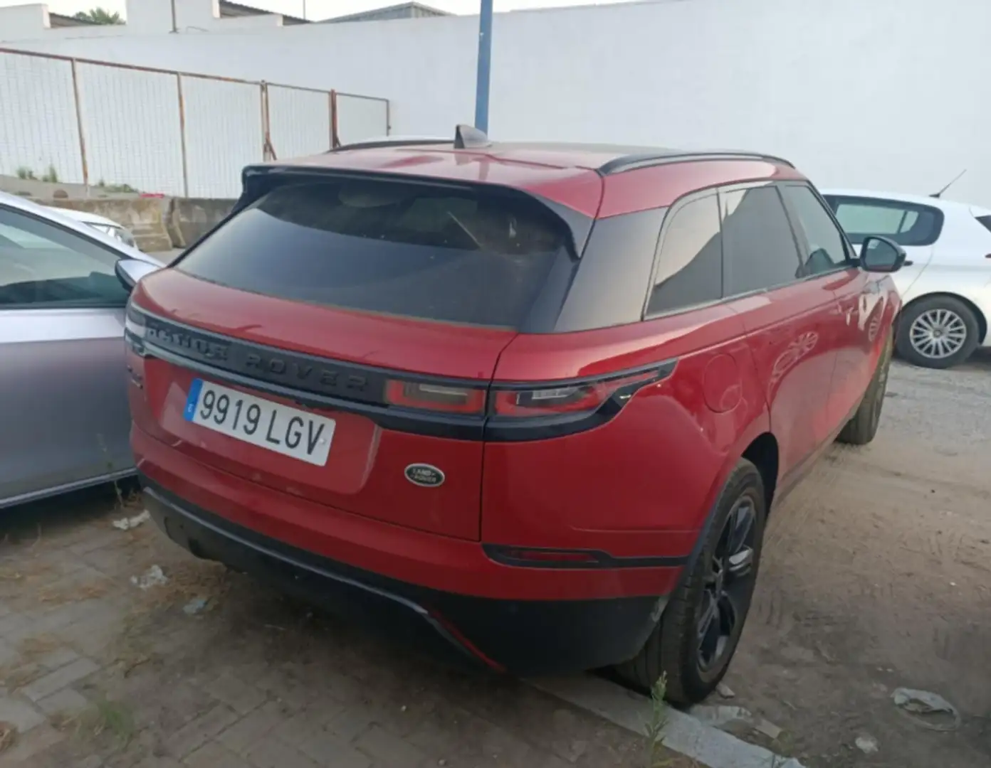 Land Rover Range Rover Velar 2.0 SE 4WD Aut. 300 Rot - 2