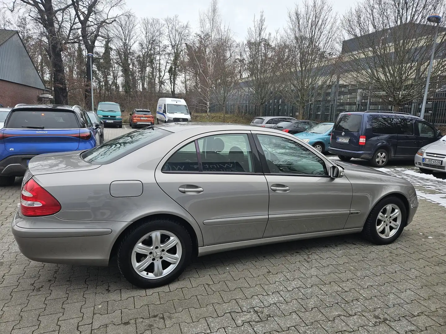 Mercedes-Benz E 200 E 200 Kompressor NGT Automatik Classic Gri - 2