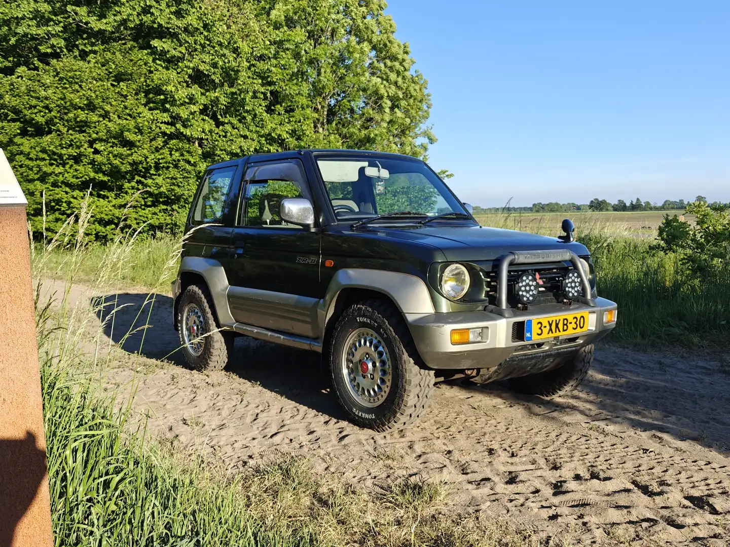 Mitsubishi Pajero Junior ZR2 Yeşil - 2