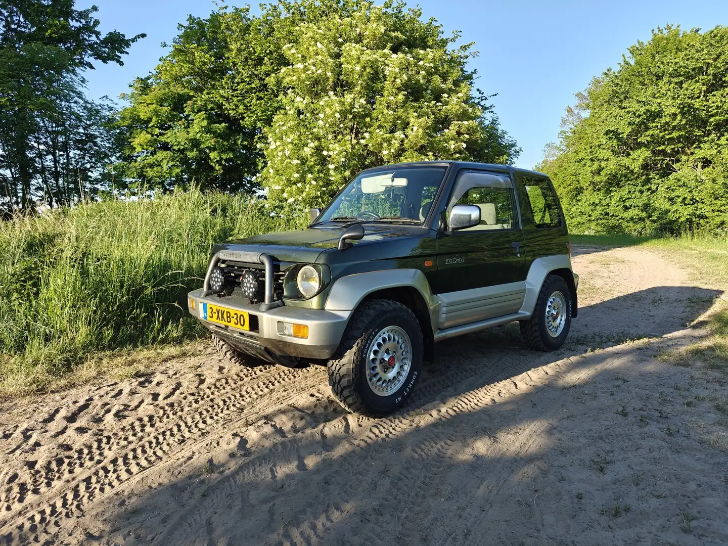 Mitsubishi Pajero Junior ZR2 Yeşil - 1