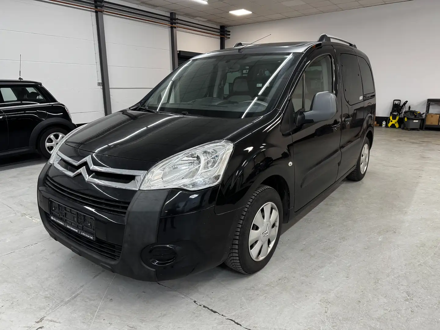 Citroen Berlingo Multispace*AHK*TÜV 10/2027* Schwarz - 1