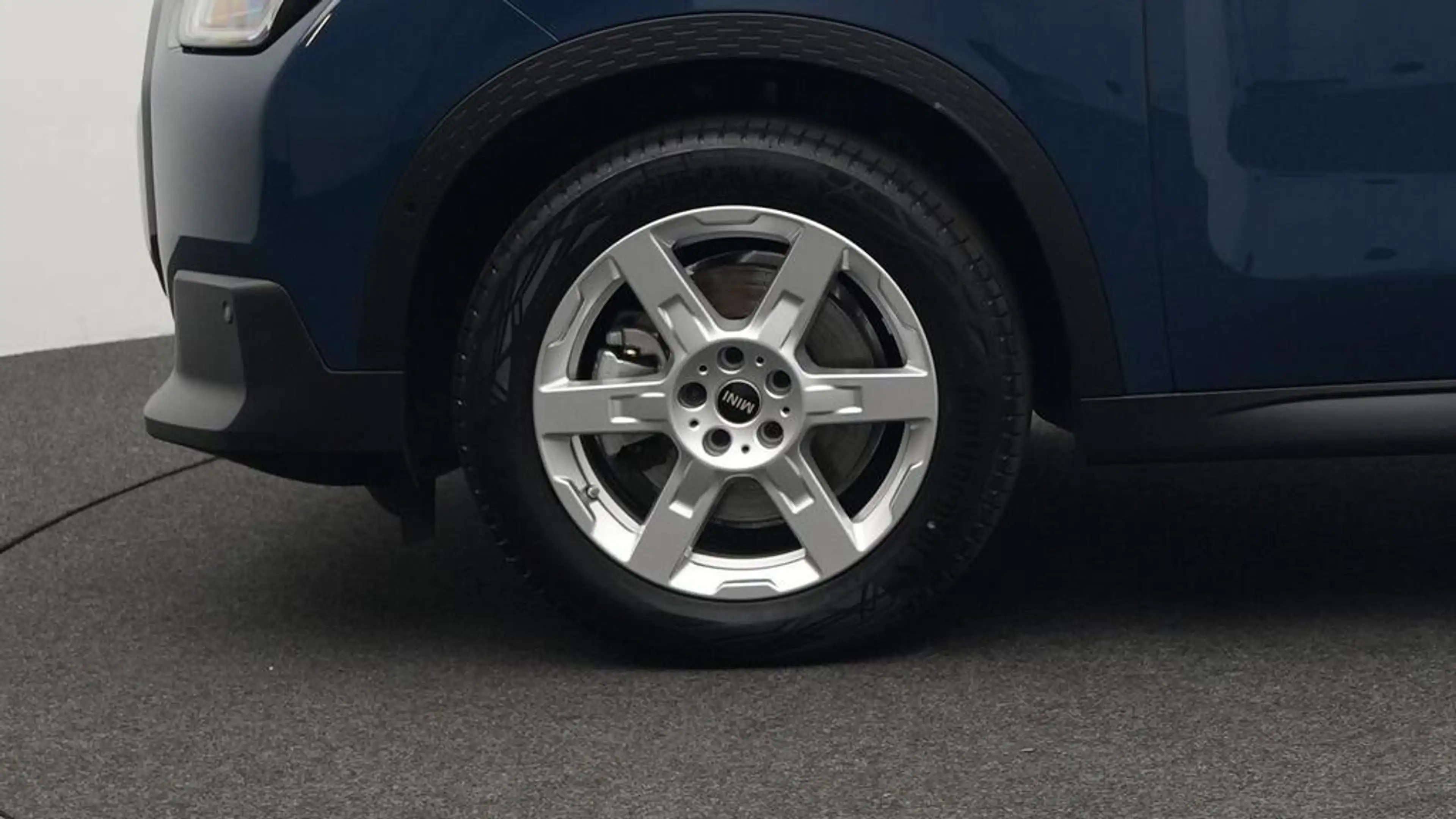 MINI Countryman C Classic Trim — photo 9
