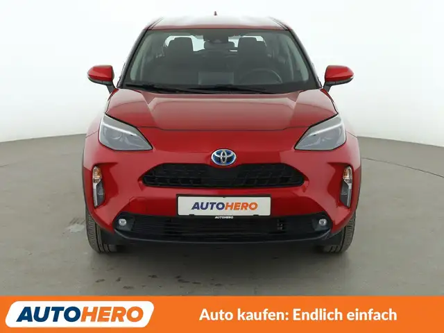 Toyota Yaris Cross view 9