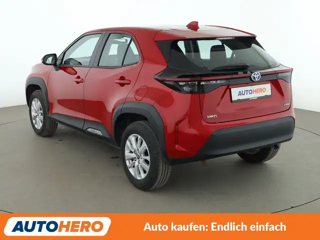 Toyota Yaris Cross view 4