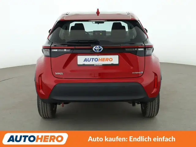 Toyota Yaris Cross view 5