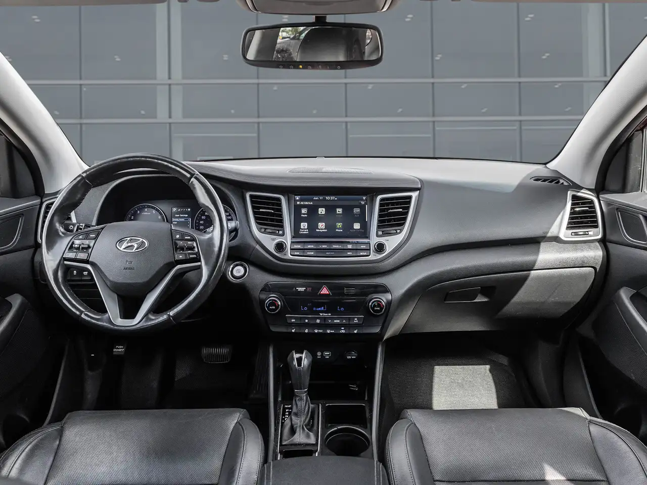 Hyundai TUCSON снимка Hyundai TUCSON