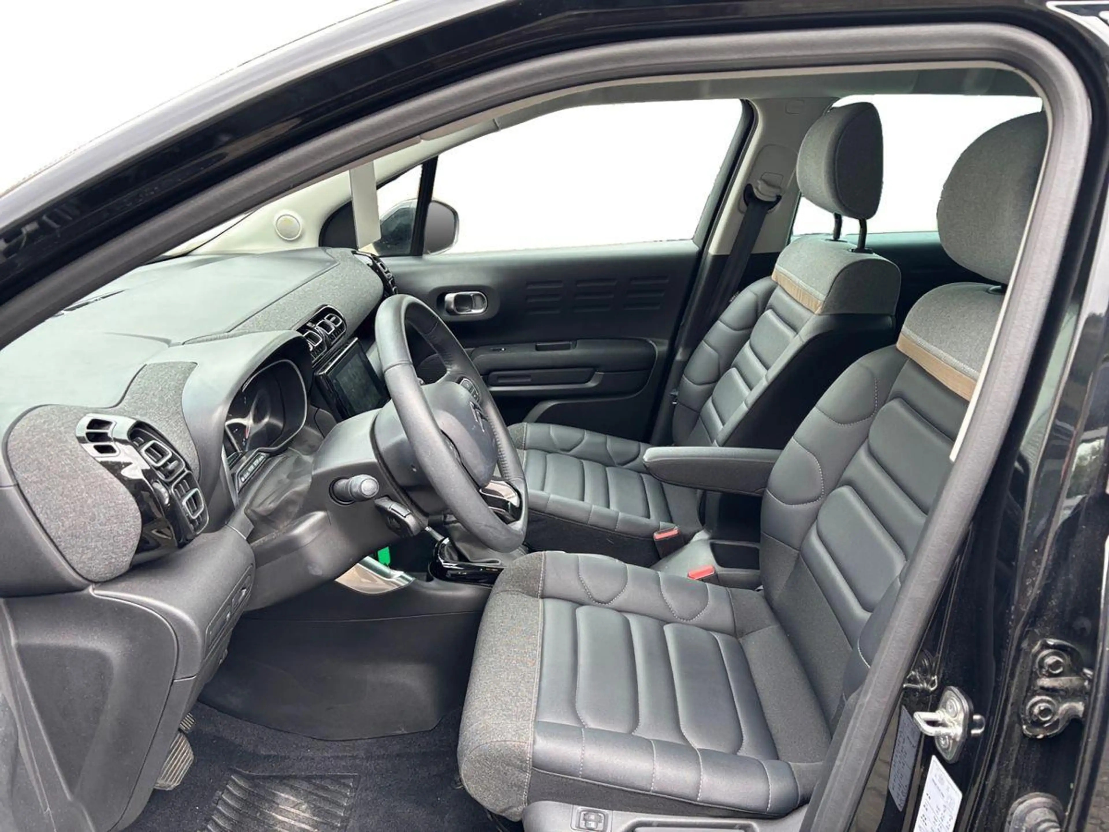 Citroen C3 Aircross Plus 1.2 12V e-THP / PureTech — photo 6