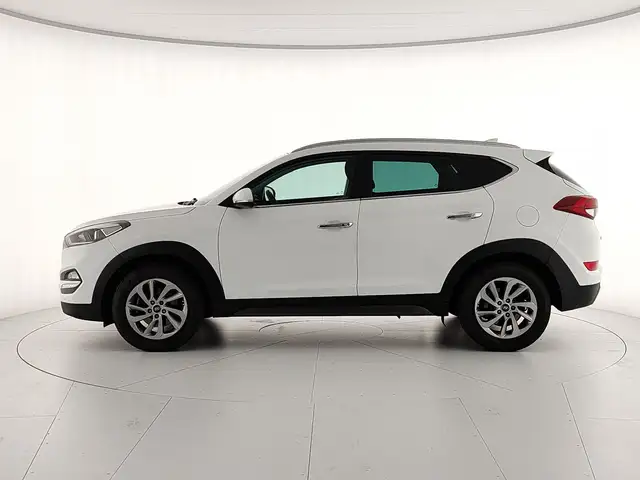 Hyundai Tucson view 2