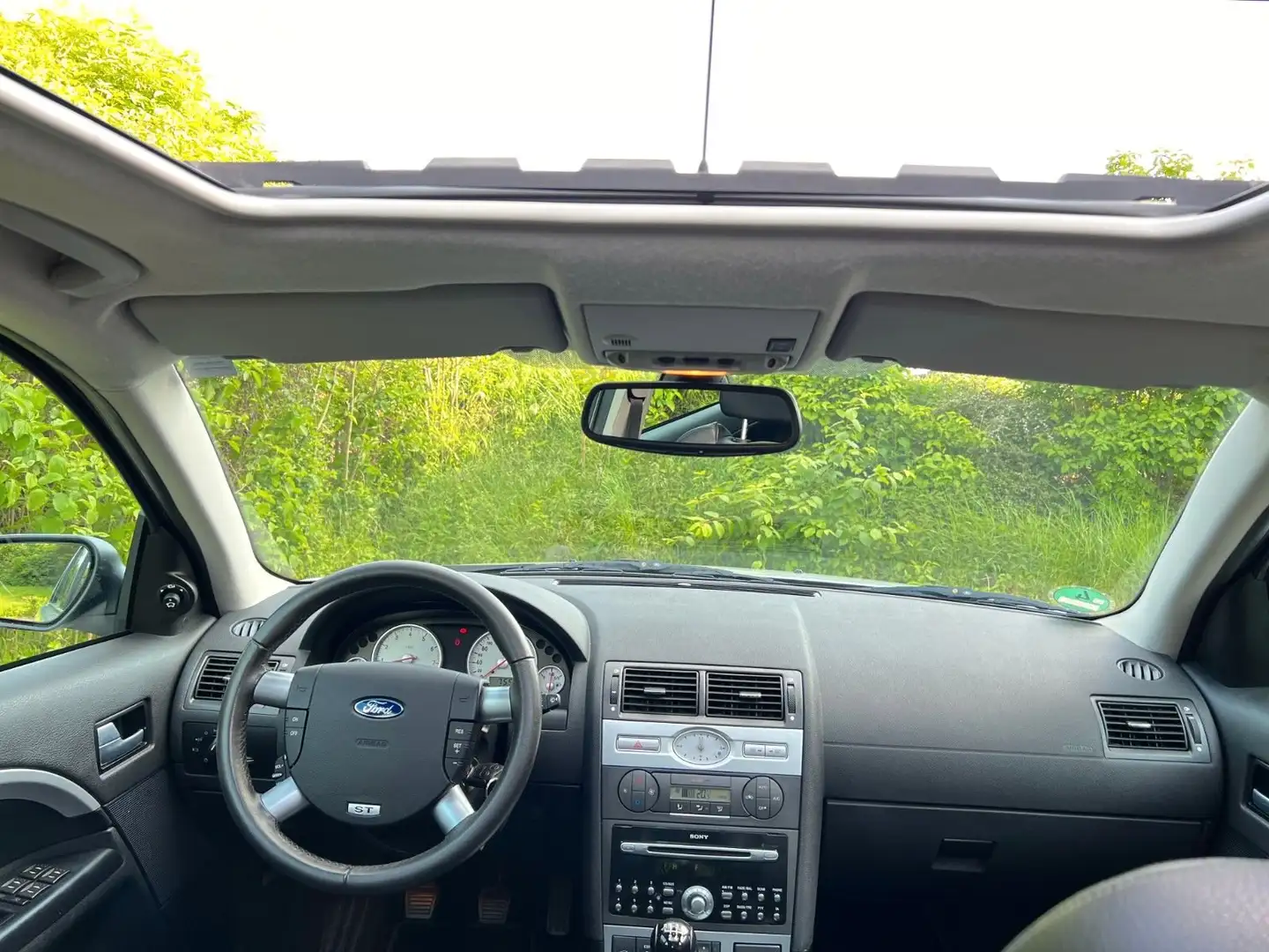 Ford Mondeo ST 220-3.0 V6 226 PS Argent - 1
