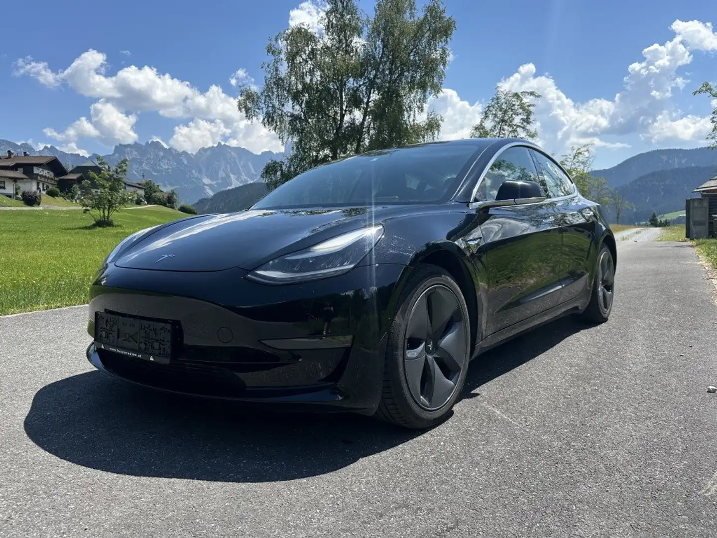 Tesla Model 3 Long Range - LR - Allrad - AWD - Black Edition Noir - 1