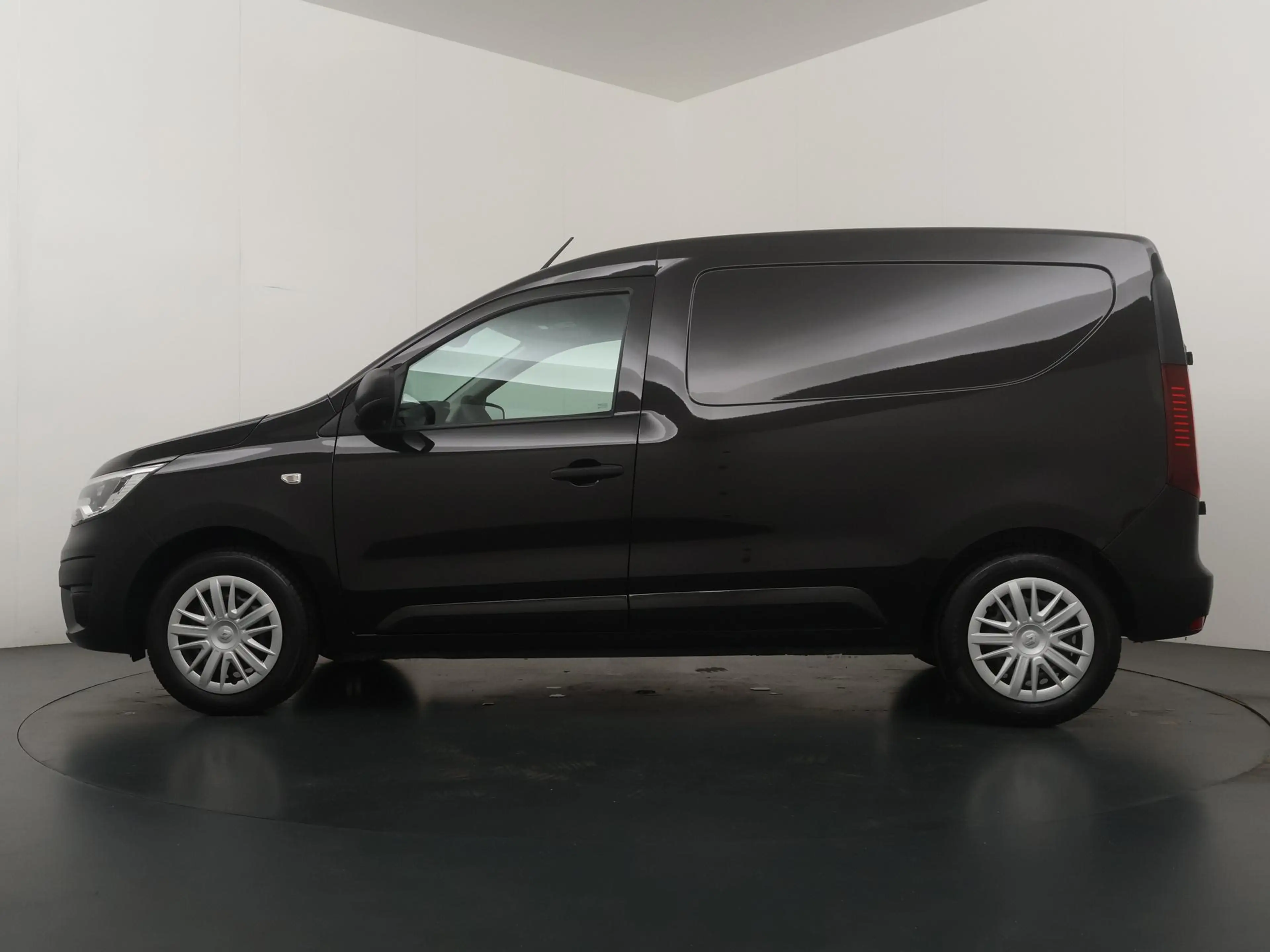 Renault Express dCi 75 Comfort — photo 2