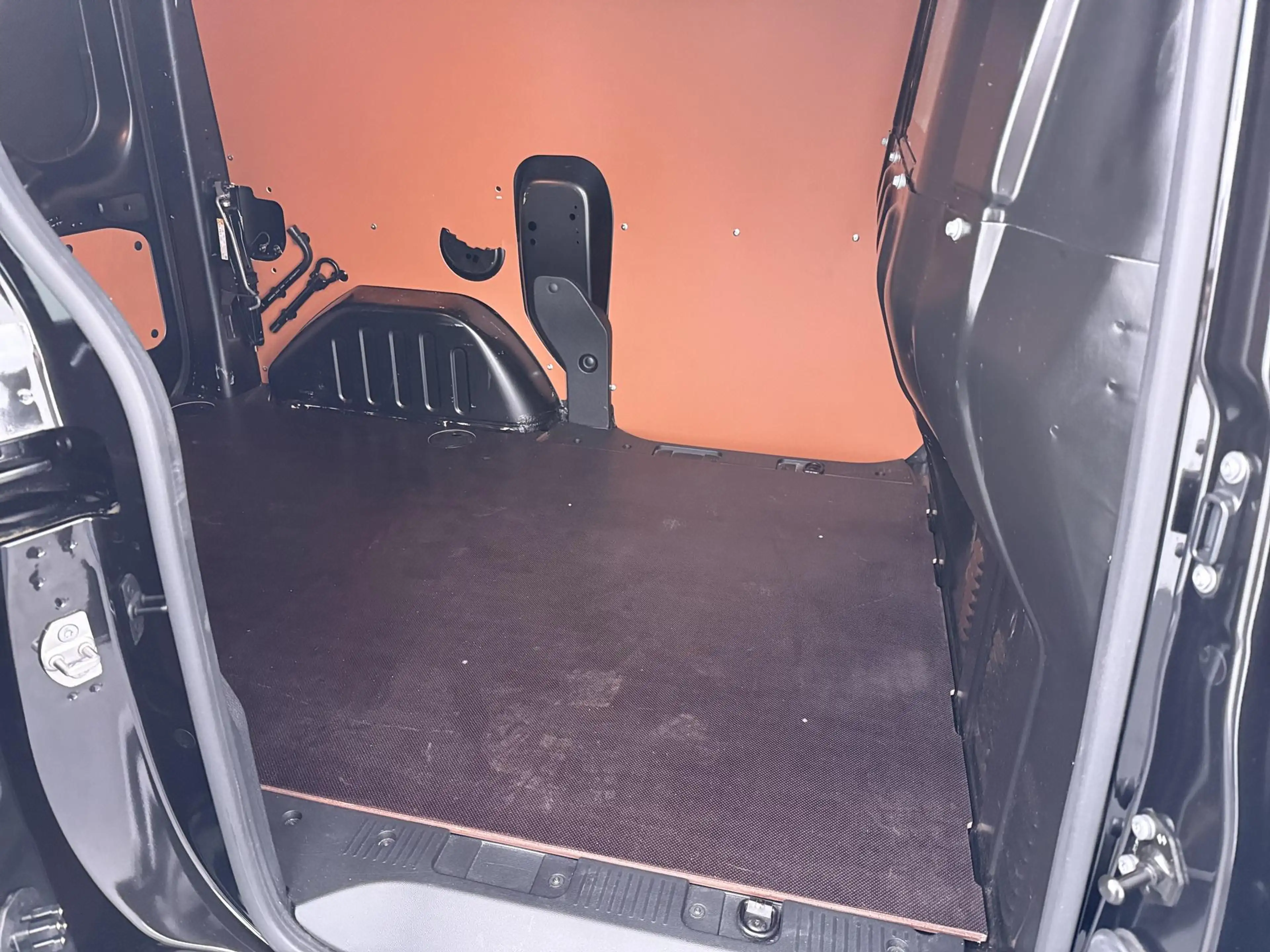 Renault Express dCi 75 Comfort — photo 14