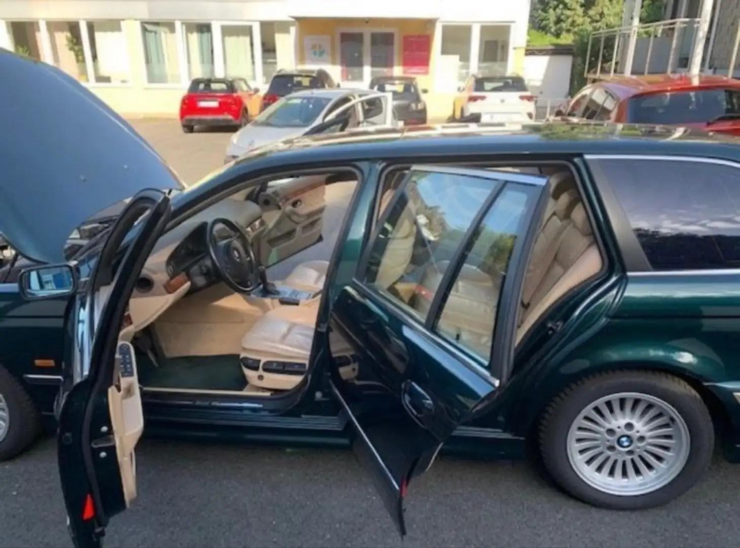 BMW 520 520i touring zelena - 2