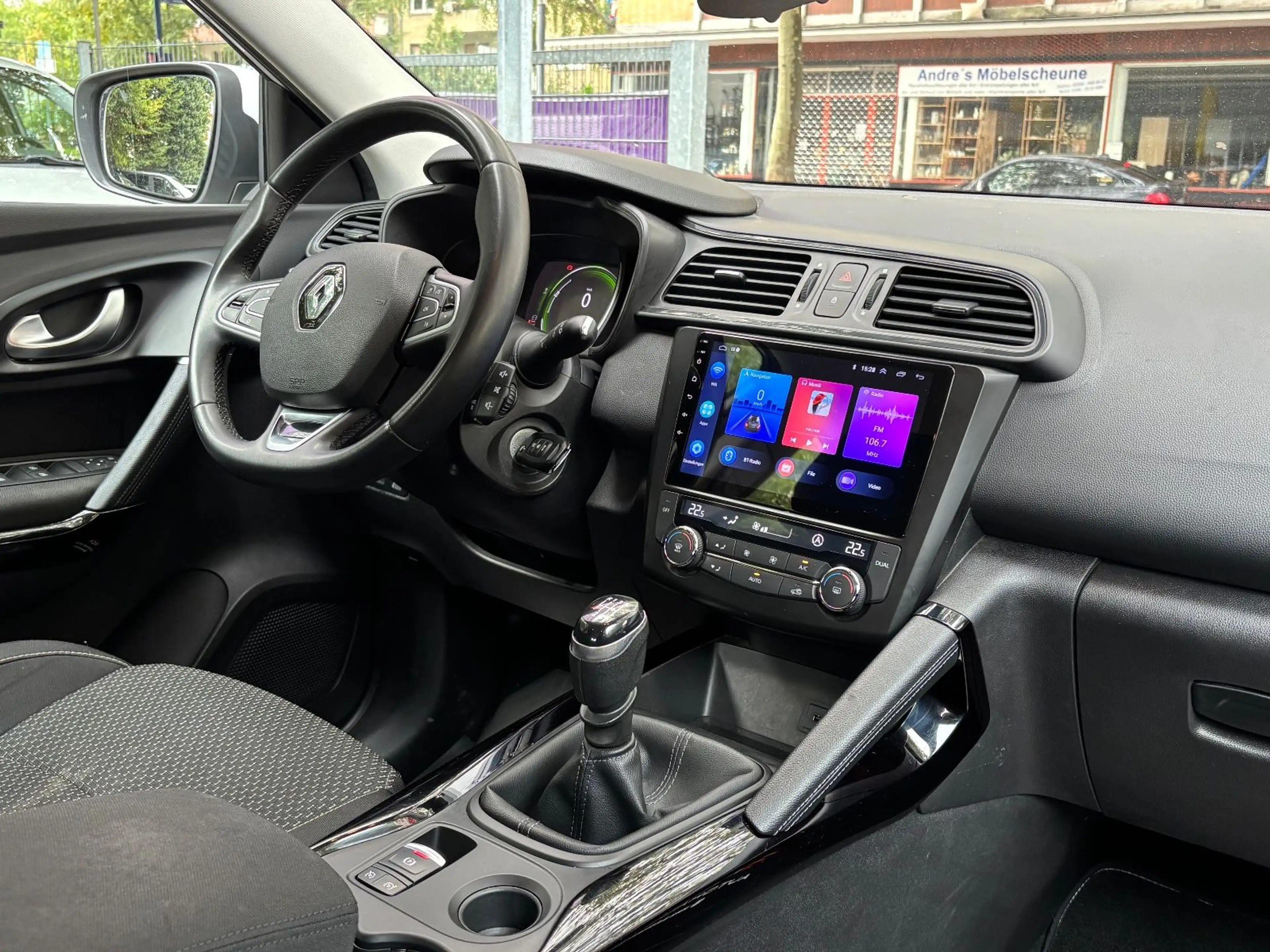 Renault Kadjar Life — photo 9