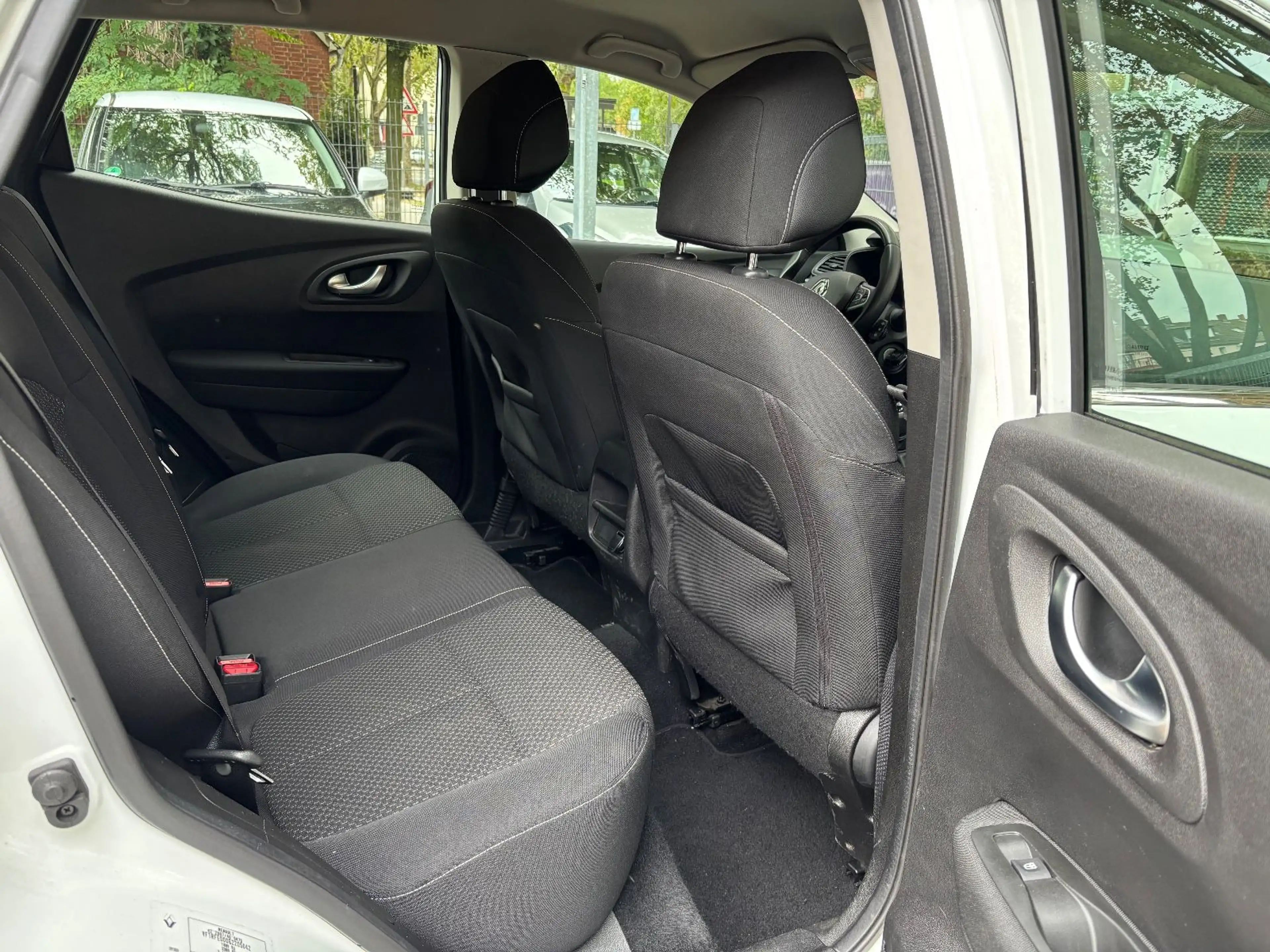 Renault Kadjar Life — photo 12