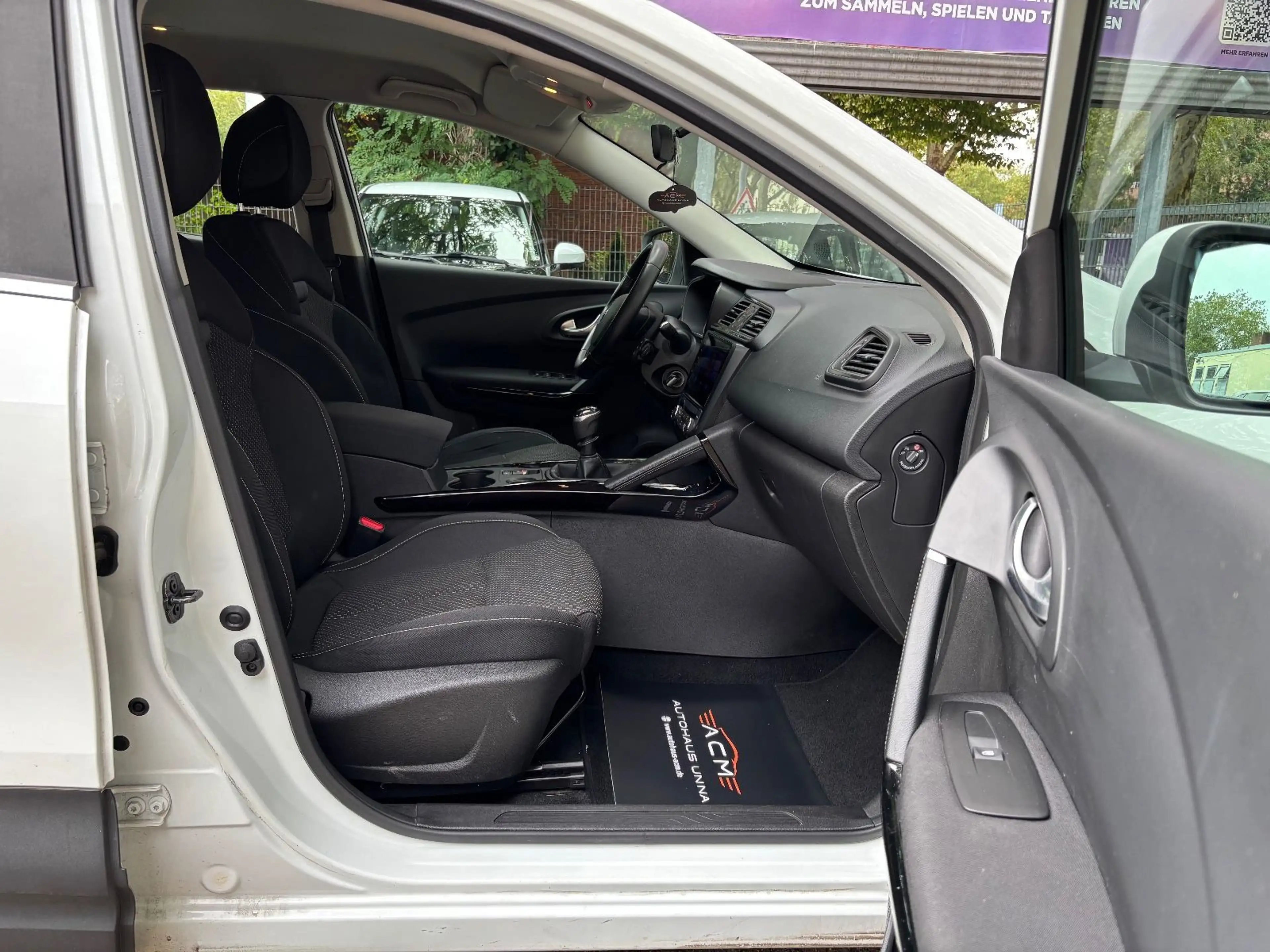 Renault Kadjar Life — photo 11
